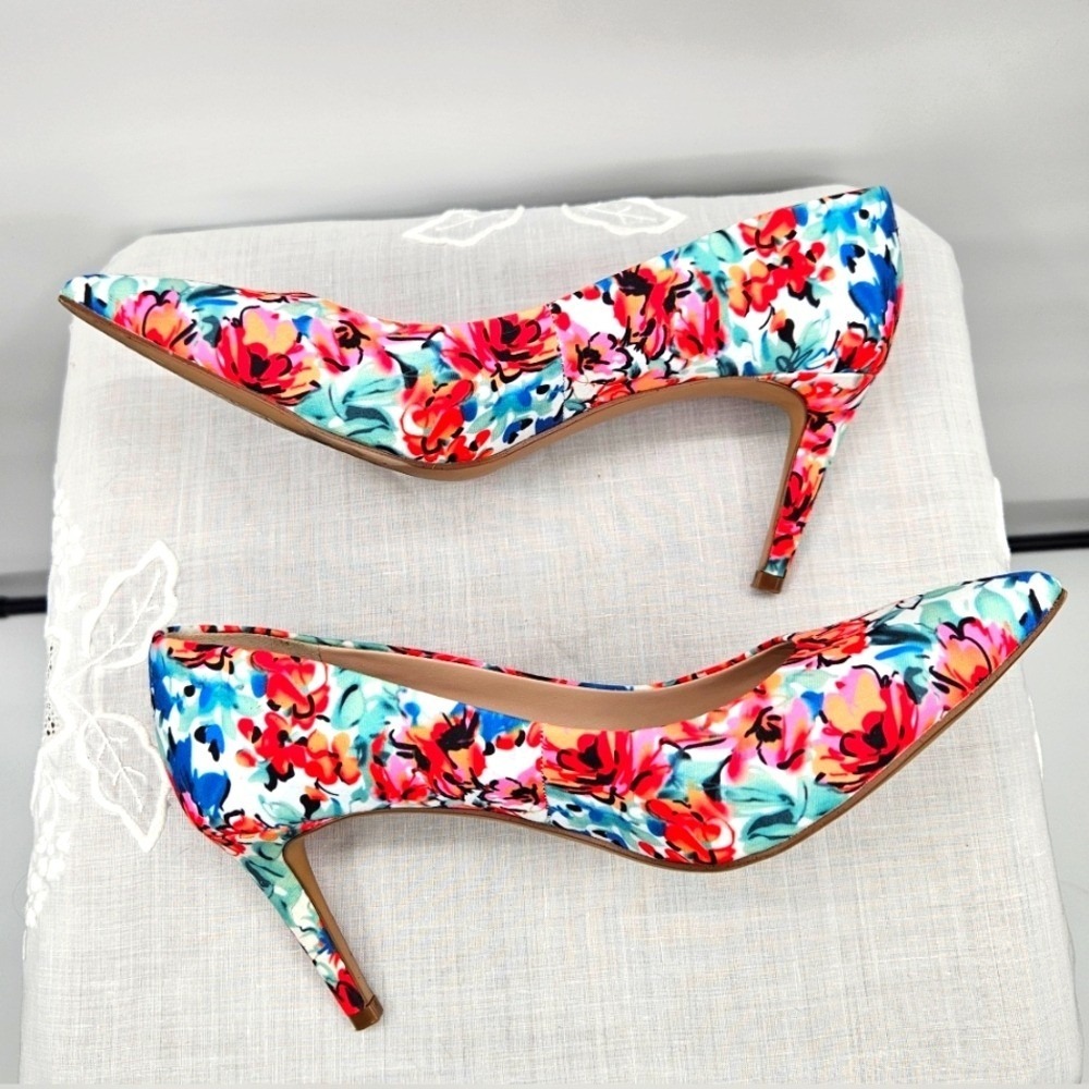 Kelly & Katie‎ Misha Red Multi Watercolor Flower Print 9.5 - Picture 6 of 9